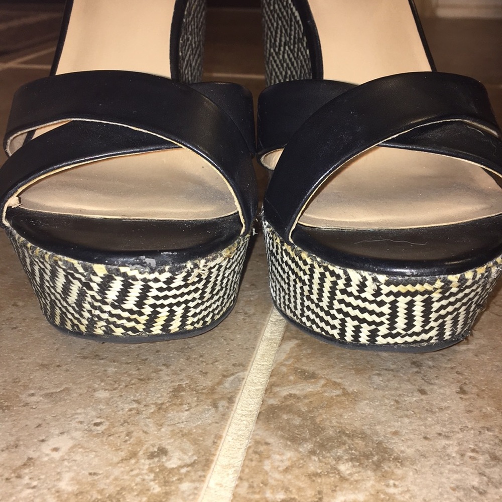 Just Fab wedge sandals 🌸 - Picture 2 of 8